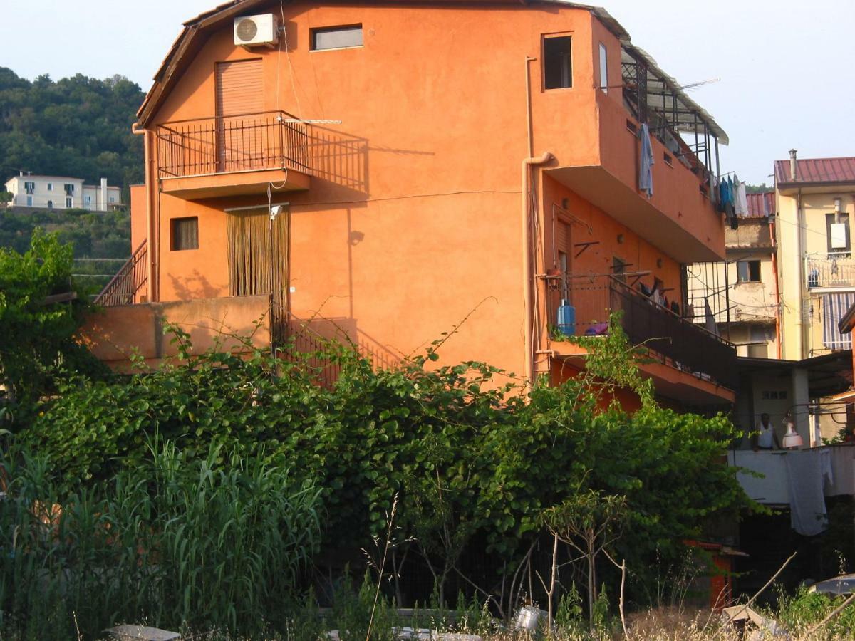Casa Vacanze Paradiso Apartment Lamezia Terme Luaran gambar